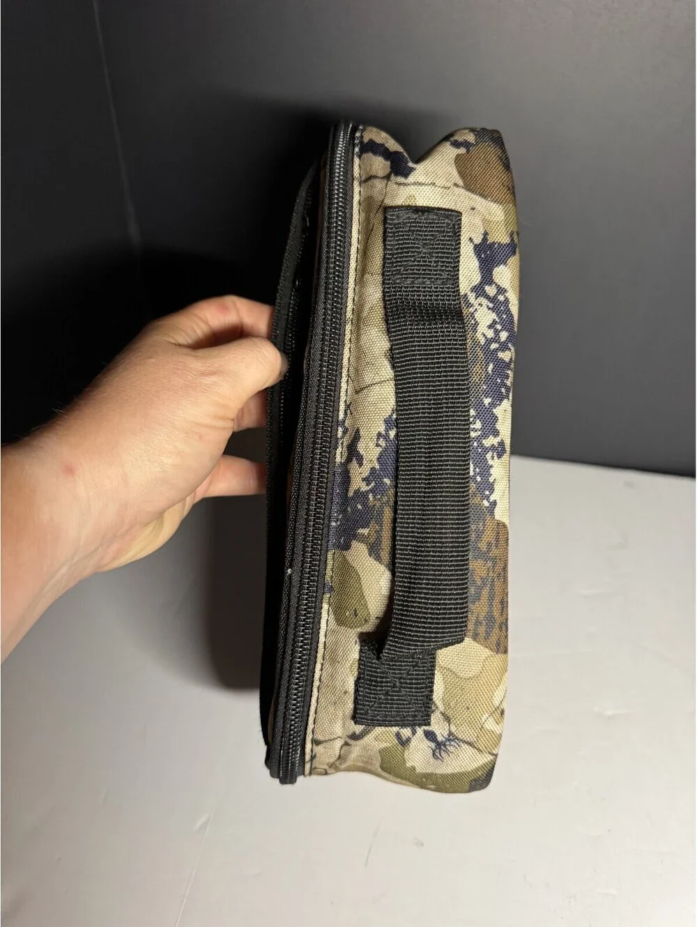 Buc-ee's Kids Insulated Lunch Box Bag - Camo Top Handle Zip Up